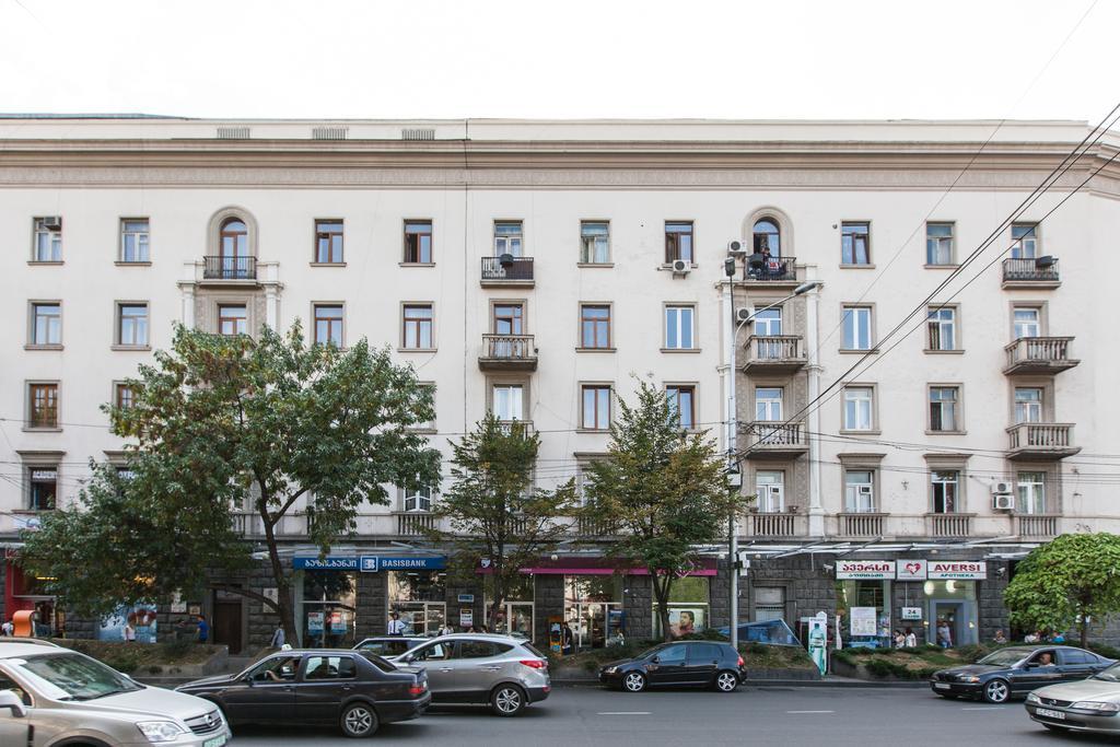 Sweet Home At Rustaveli Avenue Tbilisi Bilik gambar